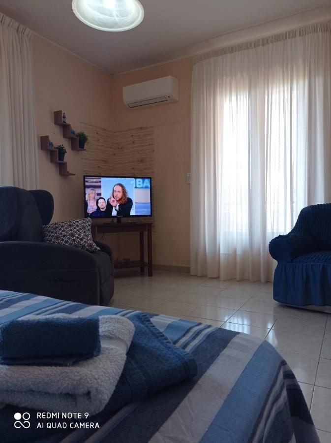 מילאצו Frontemare Rooms מראה חיצוני תמונה