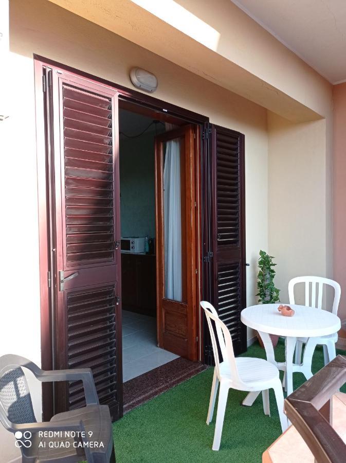 מילאצו Frontemare Rooms מראה חיצוני תמונה
